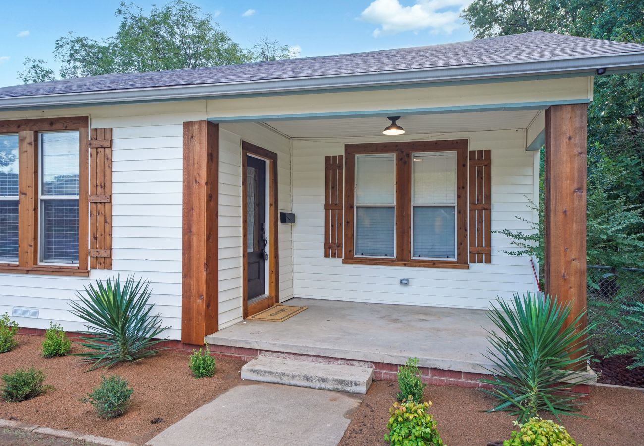 House in Mineral Wells - Forehand Cottage Mineral Wells