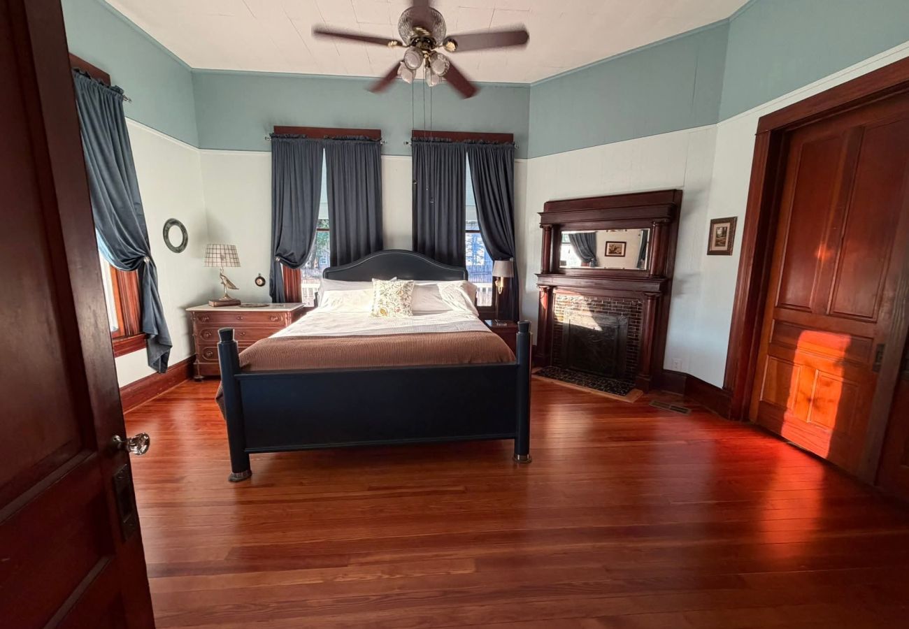 House in Mineral Wells - Soak Blue Haven 